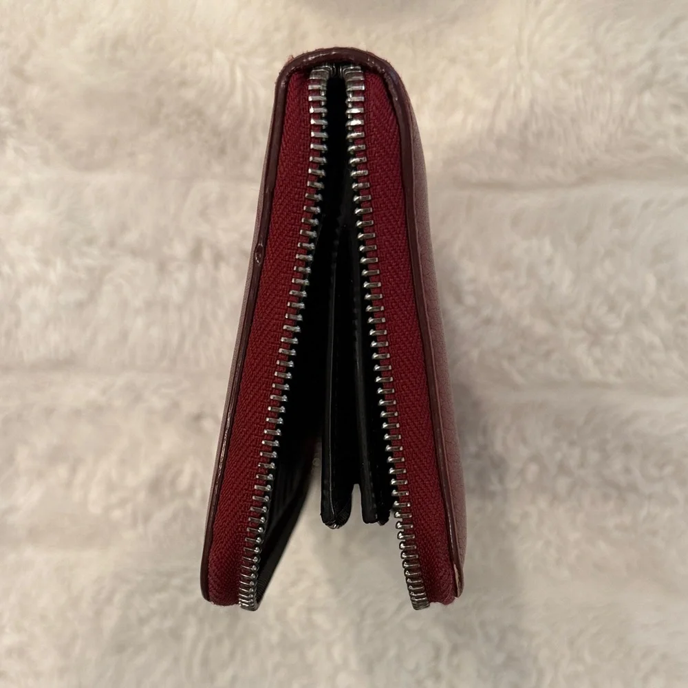 Burberry Large Organizer Wallet - Picture 4 of 8